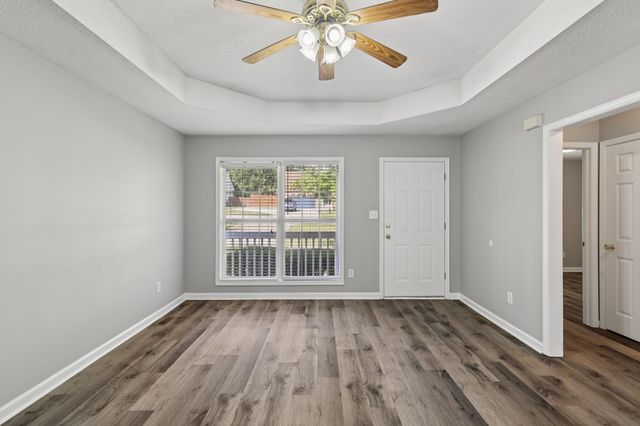 1447 Amy Ave, Clarksville, TN 37042