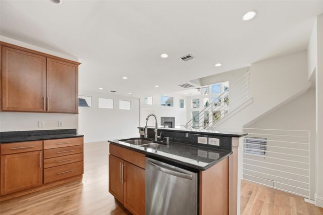 4915 Alcott Street, Dallas, TX 75206