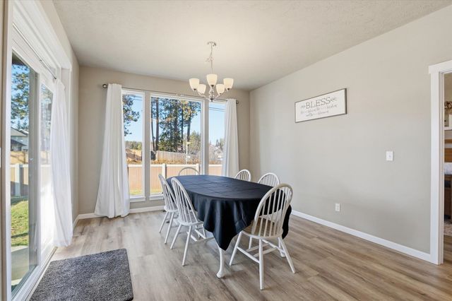 16721 N Dakota Ln, Colbert, WA 99005