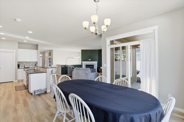 16721 N Dakota Ln, Colbert, WA 99005