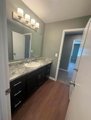 12623 Ashford Meadow Drive D, Houston, TX 77082