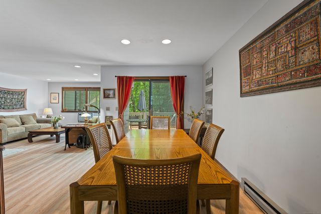 90 Woodside Circle 90, Torrington, CT 06790