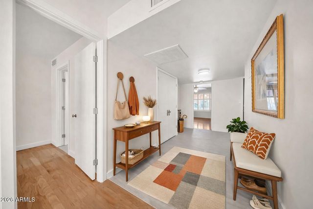 7817 E SAGE Drive, Scottsdale, AZ 85250