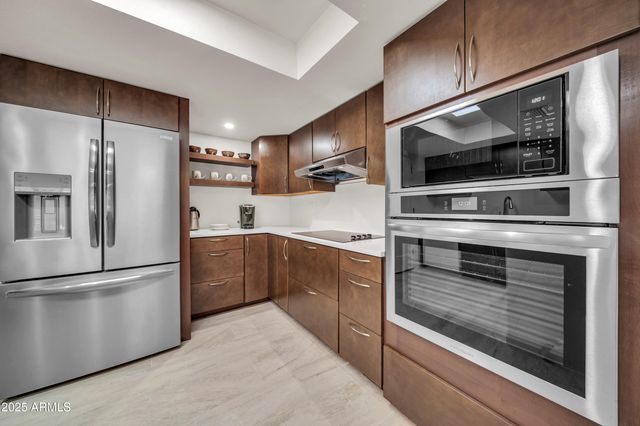 7817 E SAGE Drive, Scottsdale, AZ 85250