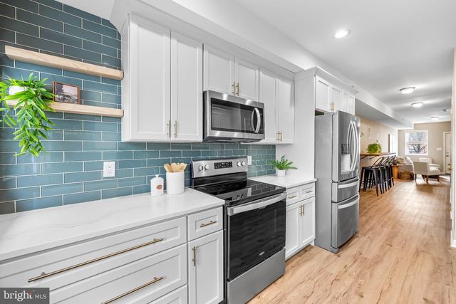 317 S COLLINGTON, Baltimore, MD 21231