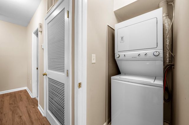 317 S COLLINGTON, Baltimore, MD 21231