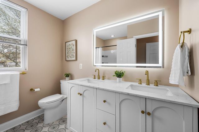 317 S COLLINGTON, Baltimore, MD 21231