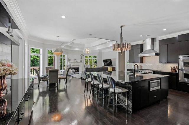 1680 Riverside Road, Roswell, GA 30076