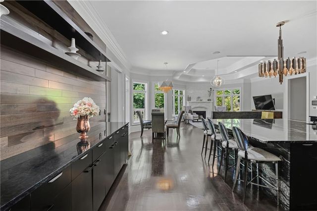 1680 Riverside Road, Roswell, GA 30076
