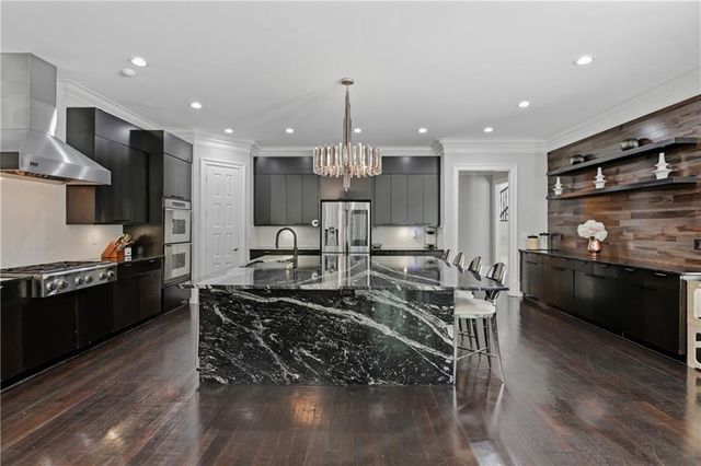 1680 Riverside Road, Roswell, GA 30076