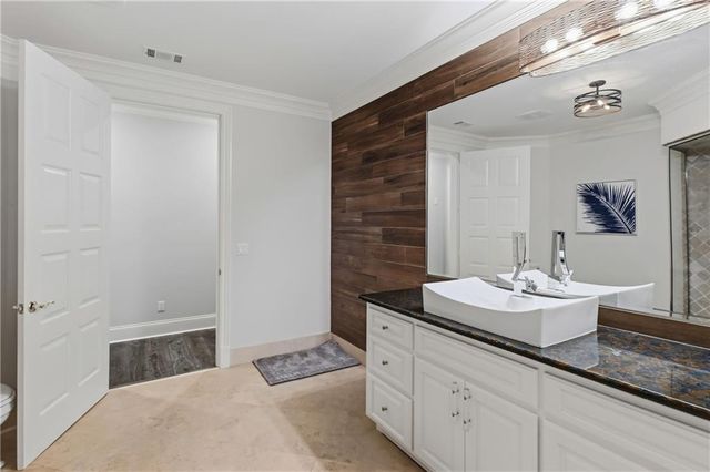 1680 Riverside Road, Roswell, GA 30076