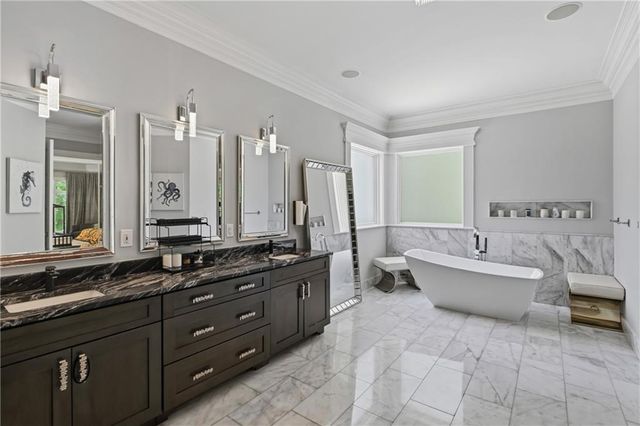 1680 Riverside Road, Roswell, GA 30076
