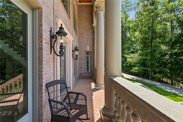 1680 Riverside Road, Roswell, GA 30076