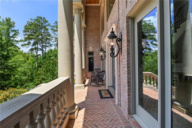 1680 Riverside Road, Roswell, GA 30076