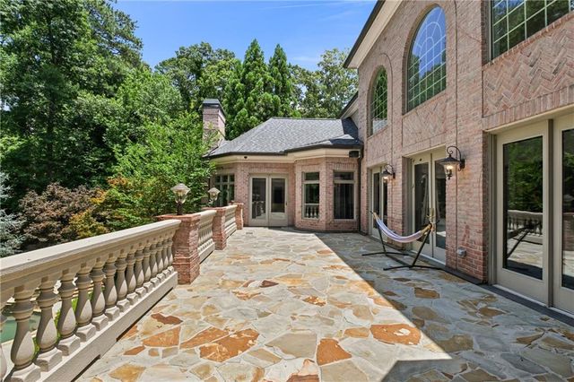 1680 Riverside Road, Roswell, GA 30076