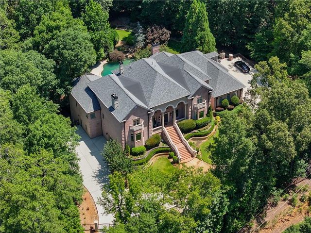 1680 Riverside Road, Roswell, GA 30076