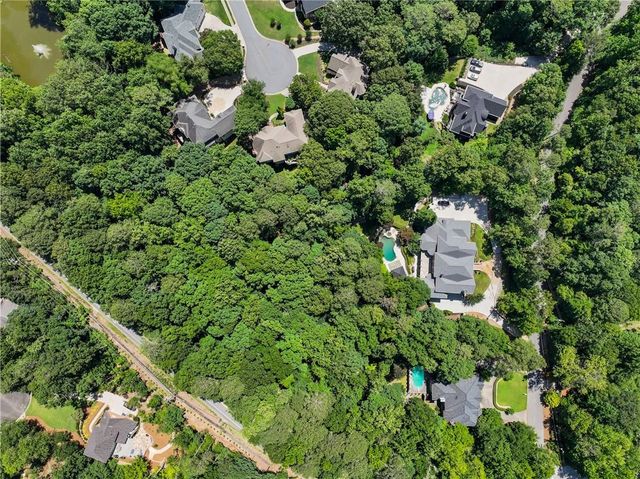 1680 Riverside Road, Roswell, GA 30076