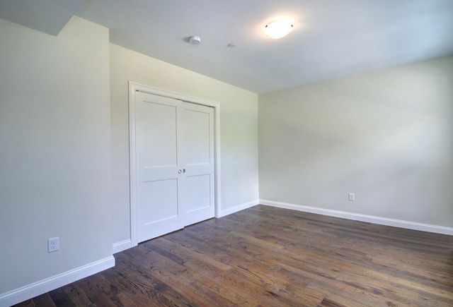 4 Kemp 3, Boston, MA 02127