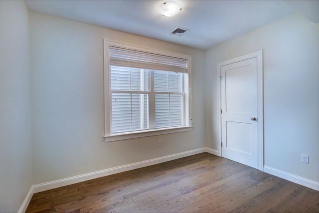 4 Kemp 3, Boston, MA 02127