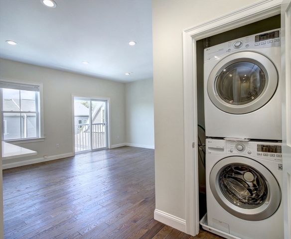 4 Kemp 3, Boston, MA 02127