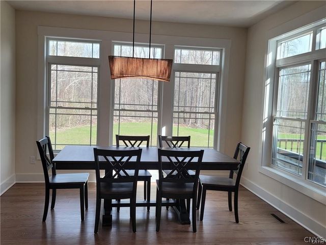 4C Mistral Circle, Clay, NY 13090