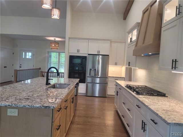4C Mistral Circle, Clay, NY 13090