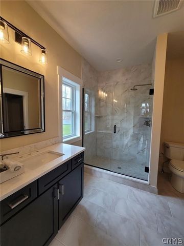 4C Mistral Circle, Clay, NY 13090