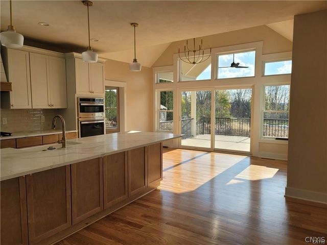 4C Mistral Circle, Clay, NY 13090