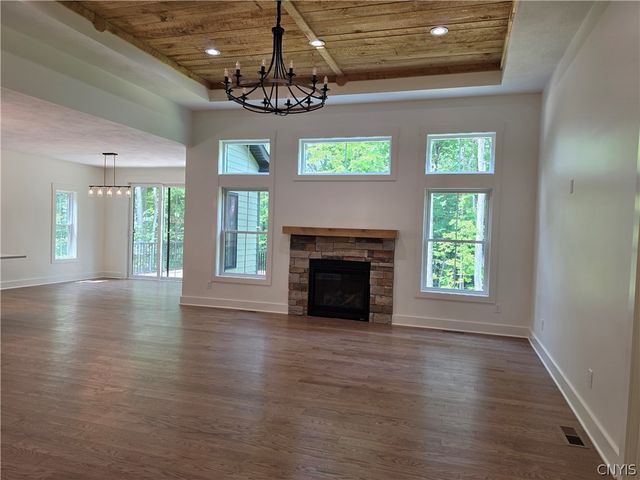 4C Mistral Circle, Clay, NY 13090