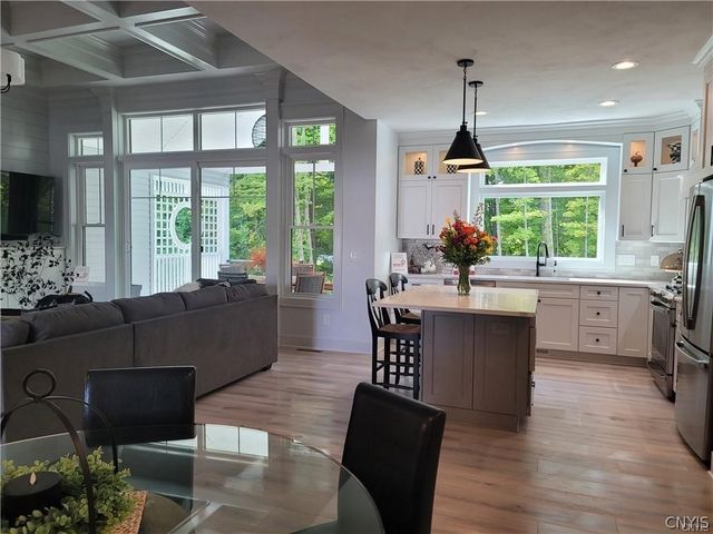 4C Mistral Circle, Clay, NY 13090