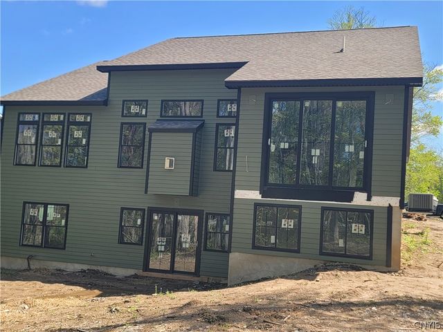 4C Mistral Circle, Clay, NY 13090