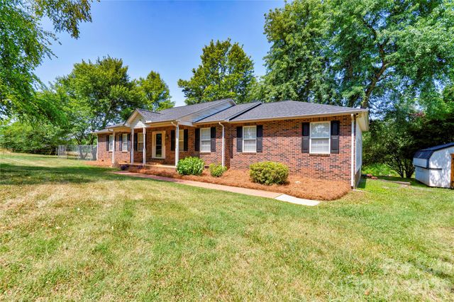 5573 Lennox Drive, Kings Mountain, NC 28086