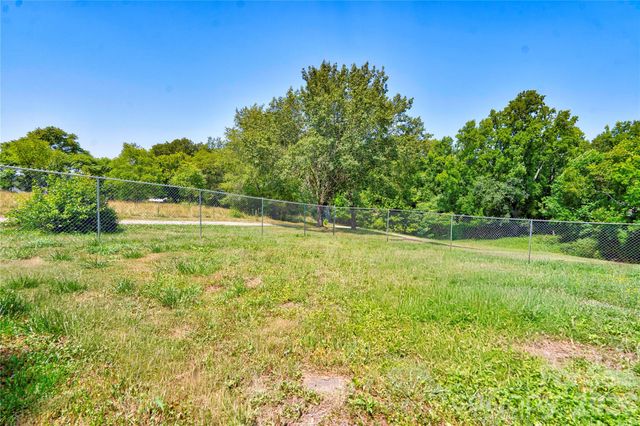 5573 Lennox Drive, Kings Mountain, NC 28086