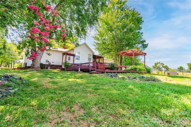 5573 Lennox Drive, Kings Mountain, NC 28086
