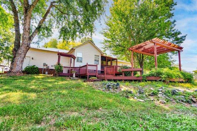 5573 Lennox Drive, Kings Mountain, NC 28086