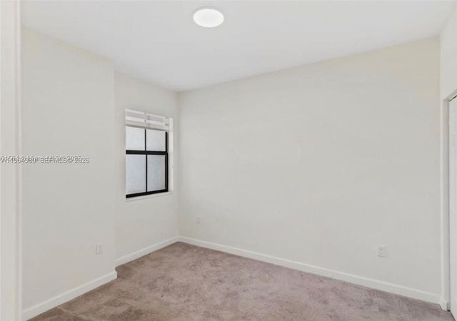 11091 W 32nd Ln 0, Hialeah, FL 33018