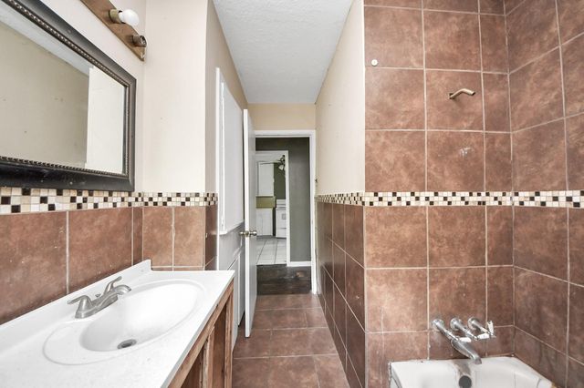 1501 Sheridan Road, Pasadena, TX 77502