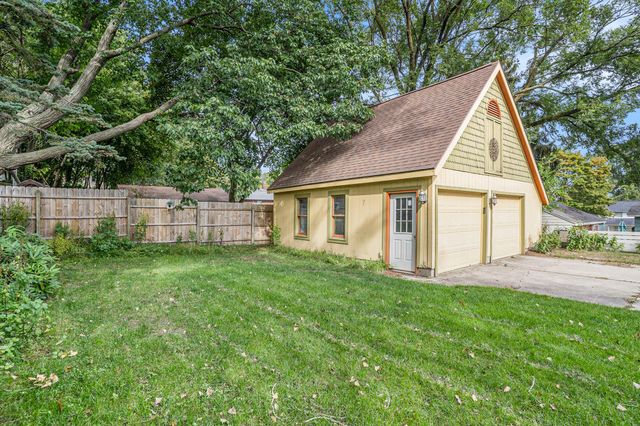 307 S 4th Street, Grand Haven, MI 49417