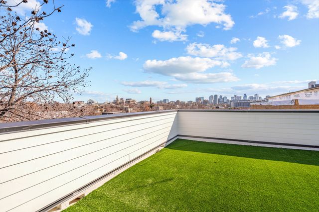 2206 Arroyo Avenue 305, Dallas, TX 75219