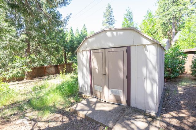 16622 Madrone Ct, Pioneer, CA 95666
