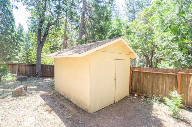 16622 Madrone Ct, Pioneer, CA 95666