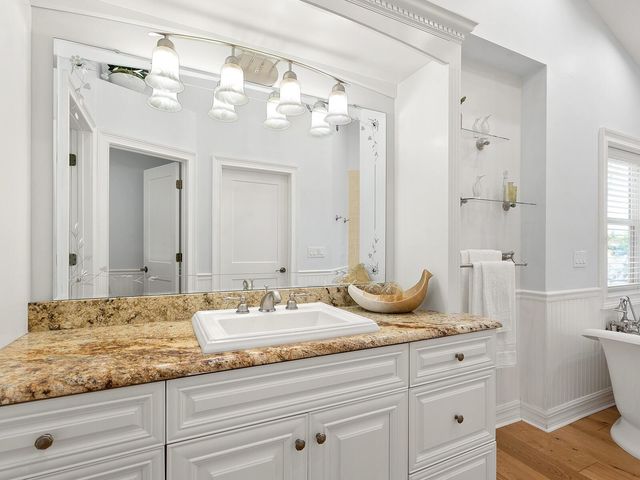 6934 BELGRAVE DRIVE, Siesta Key, FL 34242