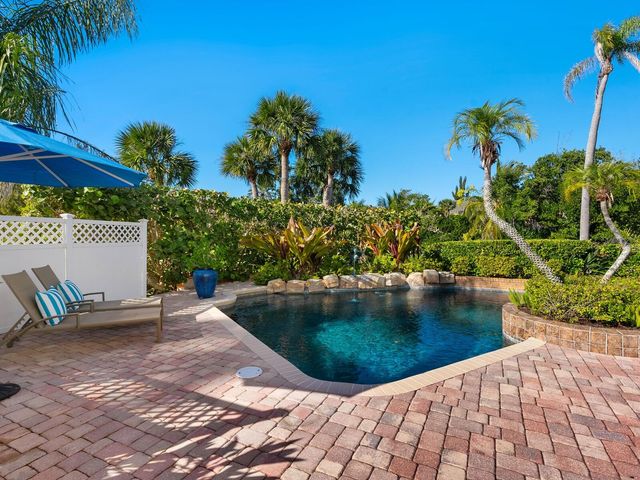 6934 BELGRAVE DRIVE, Siesta Key, FL 34242
