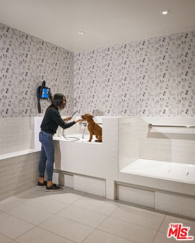 11750 Wilshire Boulevard 2004, Los Angeles, CA 90025