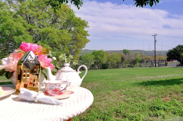 25010 Toutant Beauregard Rd, San Antonio, TX 78255