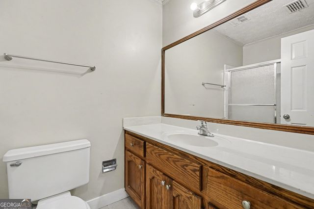 1465 Lake Lucerne Road SW, Lilburn, GA 30047