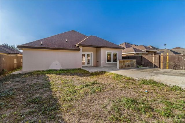 4117 S Las Nubes Street, Pharr, TX 78577