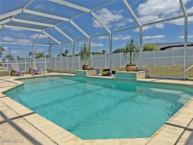 5201 Pocatella CT, Cape Coral, FL 33904