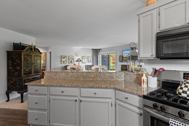 1078 Lakeland WAY #9-56, Lake Geneva, WI 53147