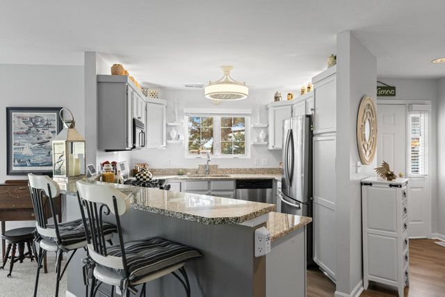 1078 Lakeland WAY #9-56, Lake Geneva, WI 53147